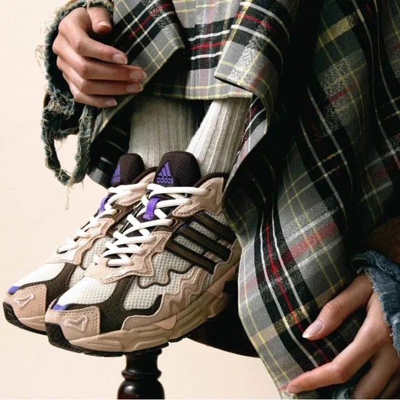 Bad Bunny RESPONSE CL Shoes - Paso Fino X Adidas - Size 11